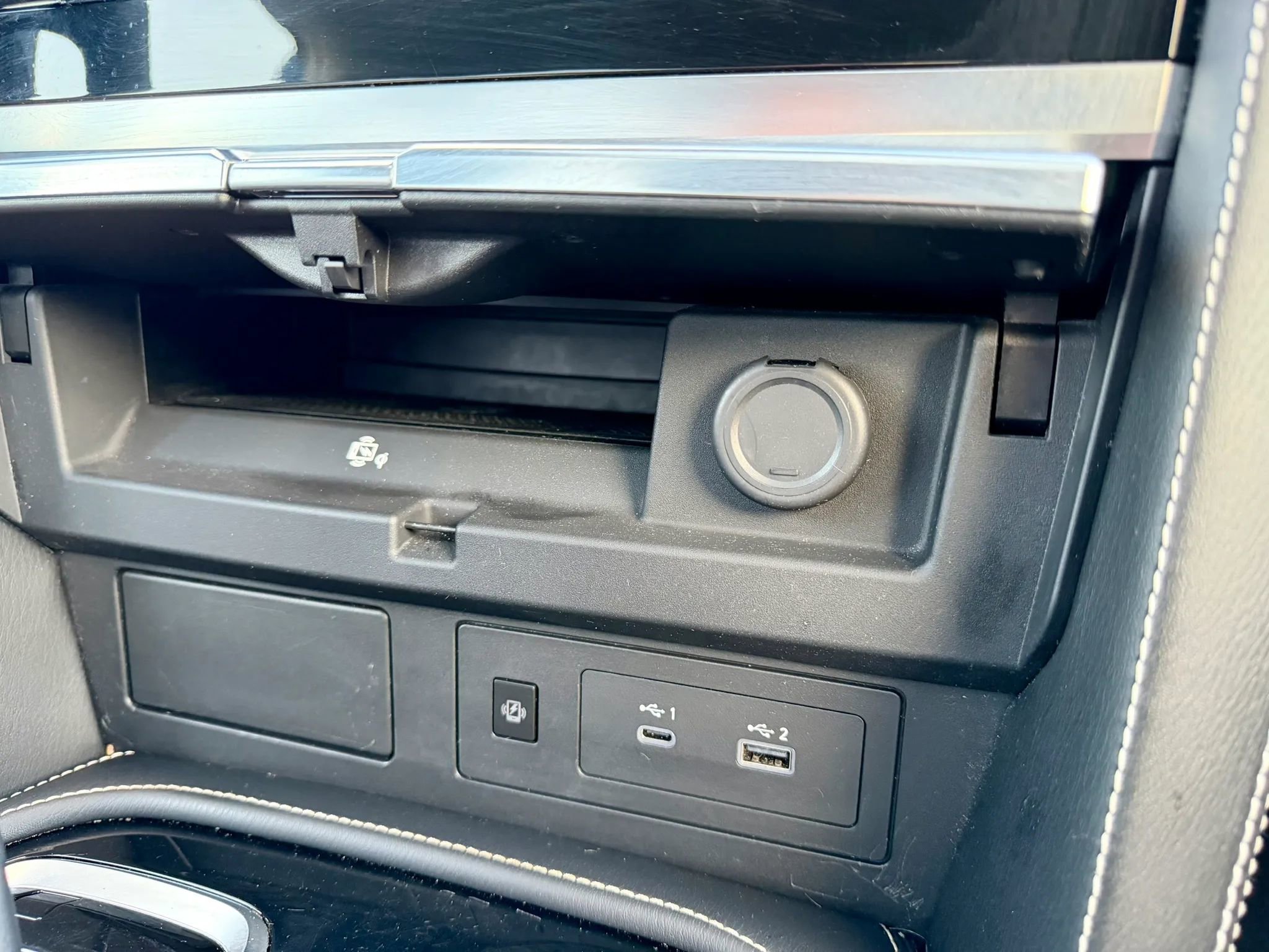 Used 2024 INFINITI QX80 Premium Select w/ Cargo Package AWD/4WD image 33