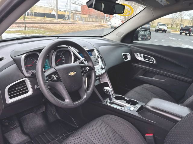 Used 2015 Chevrolet Equinox LS image 10
