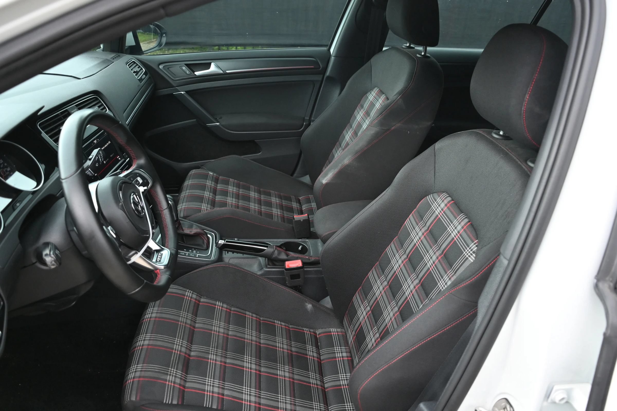 Used 2020 Volkswagen GTI S FWD image 12