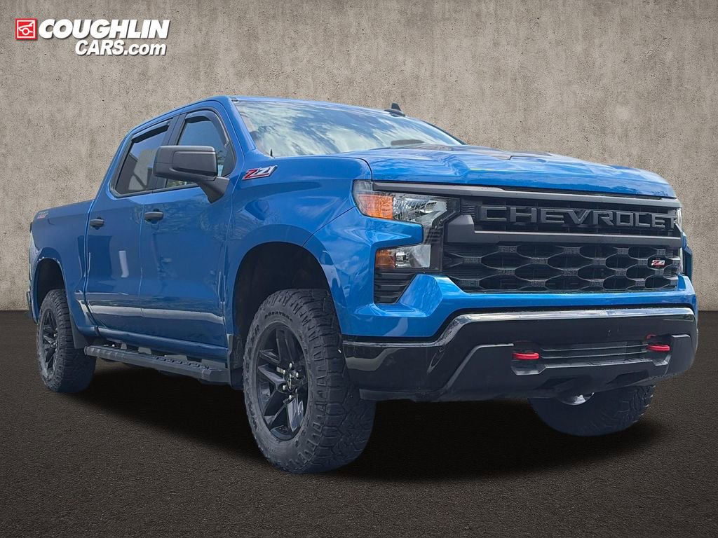 Used 2023 Chevrolet Silverado 1500 Custom Trail Boss AWD/4WD image 1