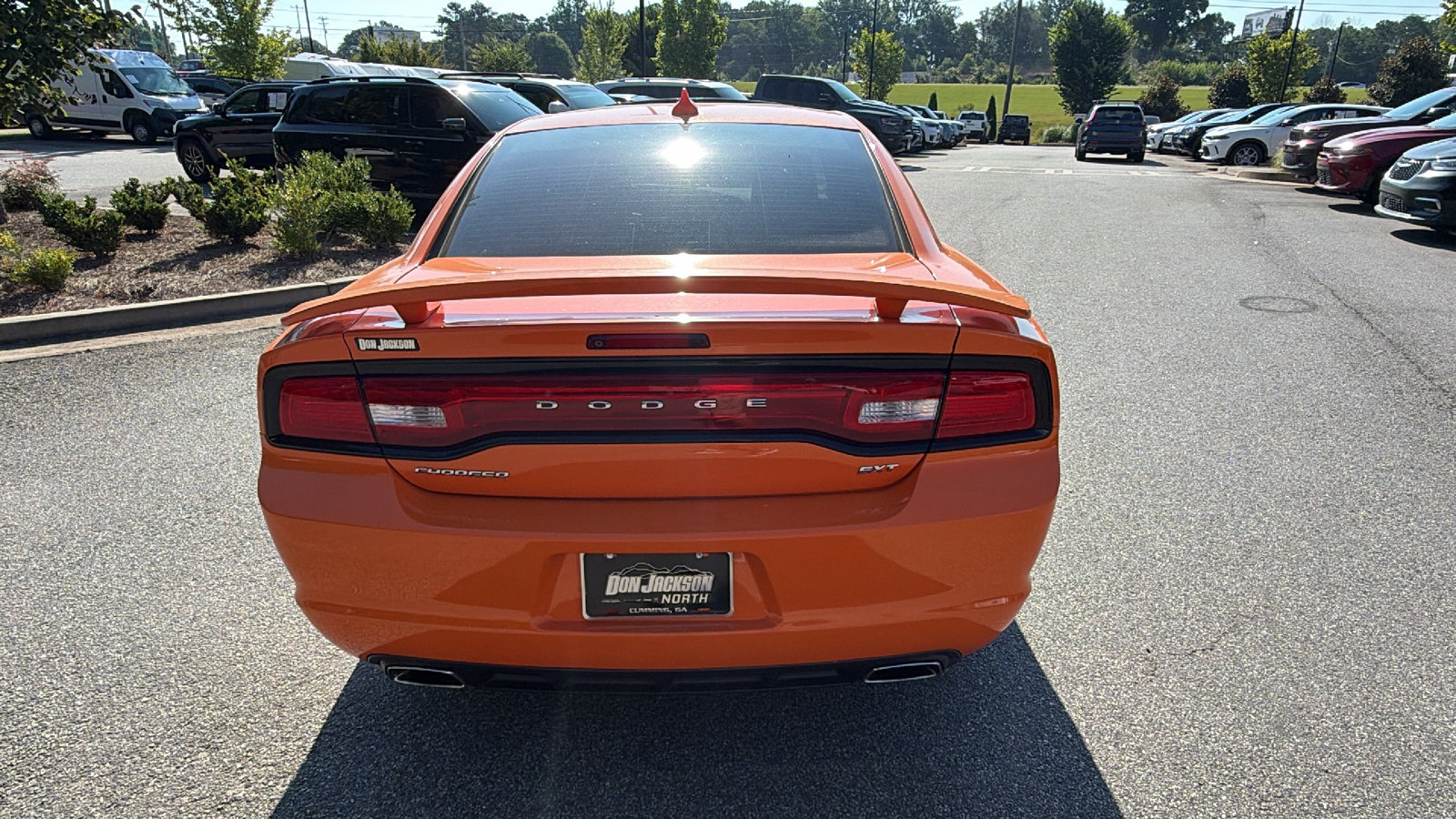 Used 2014 Dodge Charger SXT RWD image 9