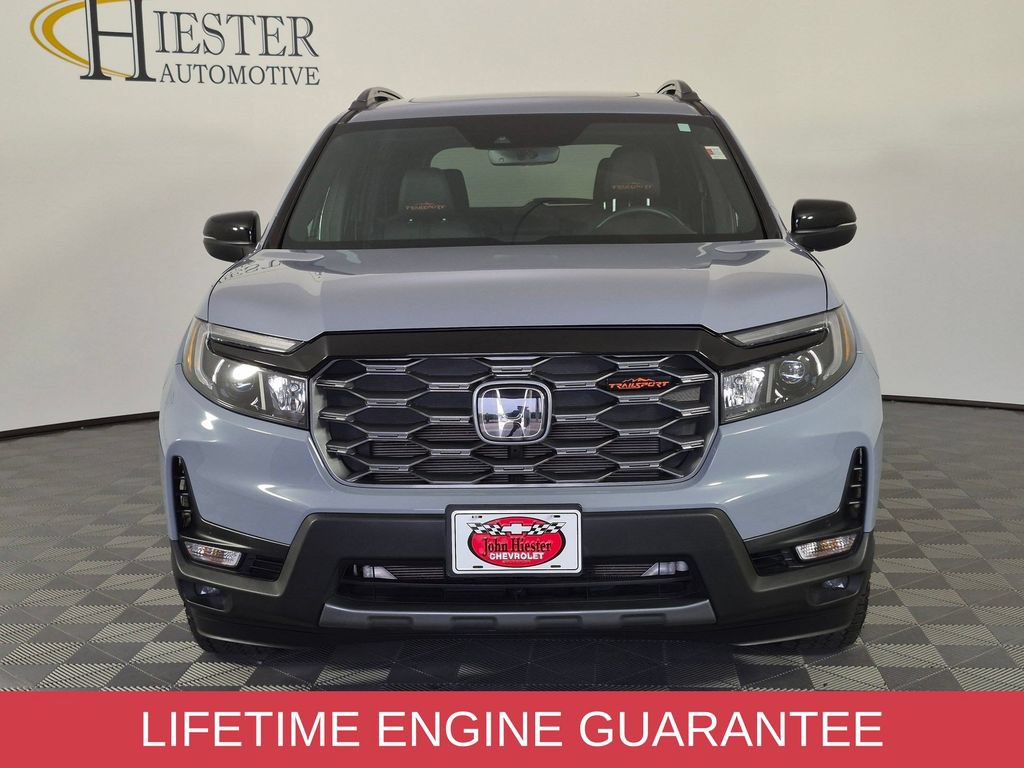 Used 2024 Honda Passport TrailSport image 3