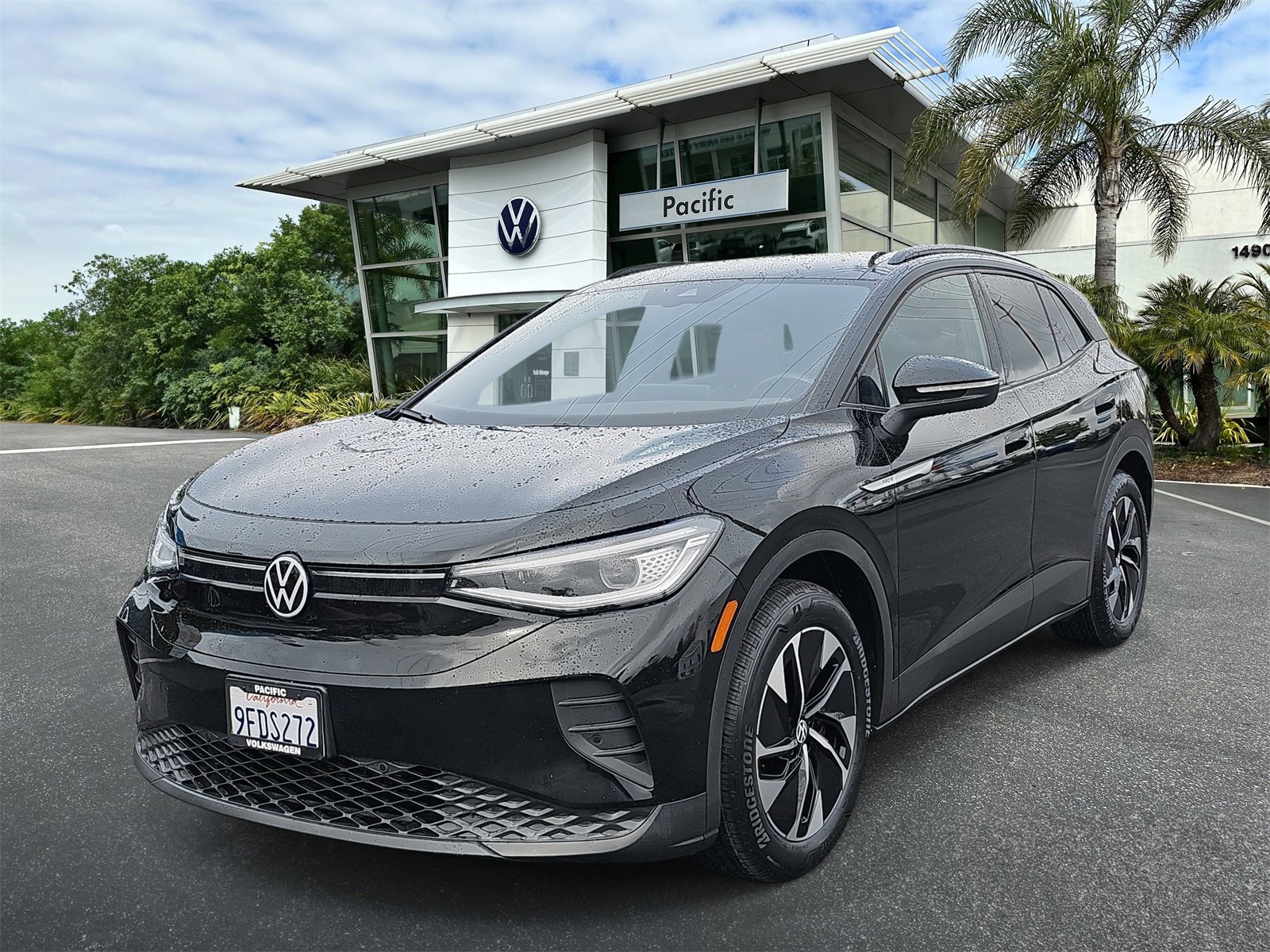 Certified 2022 Volkswagen ID.4 Pro S image 1