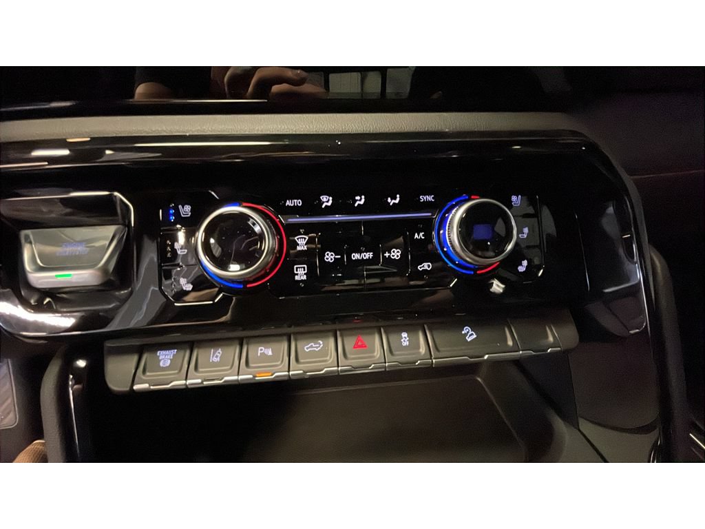 New 2026 GMC Sierra 2500 AT4 w/ AT4 Premium Plus Package AWD/4WD image 14