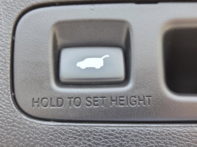 Used 2019 Honda CR-V Touring image 10
