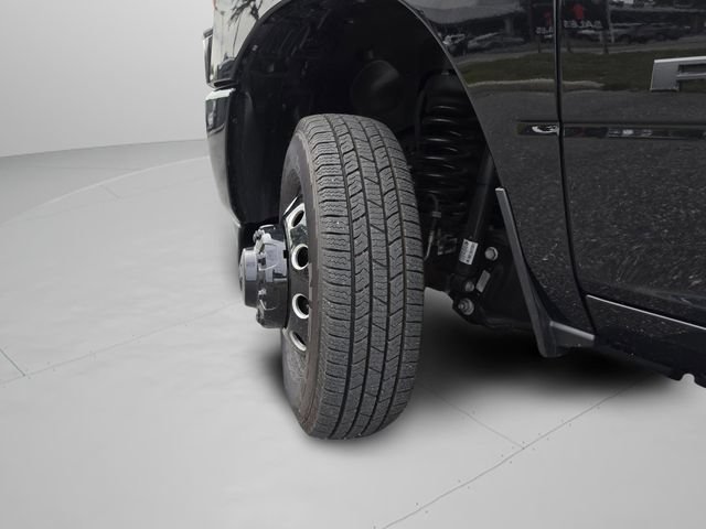Certified 2024 RAM 3500 Big Horn w/ Night Edition AWD/4WD image 41