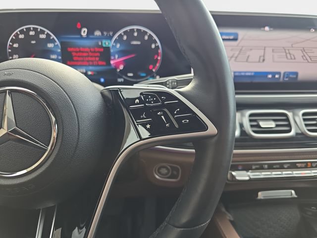 Used 2024 Mercedes-Benz GLS 450 4MATIC image 22