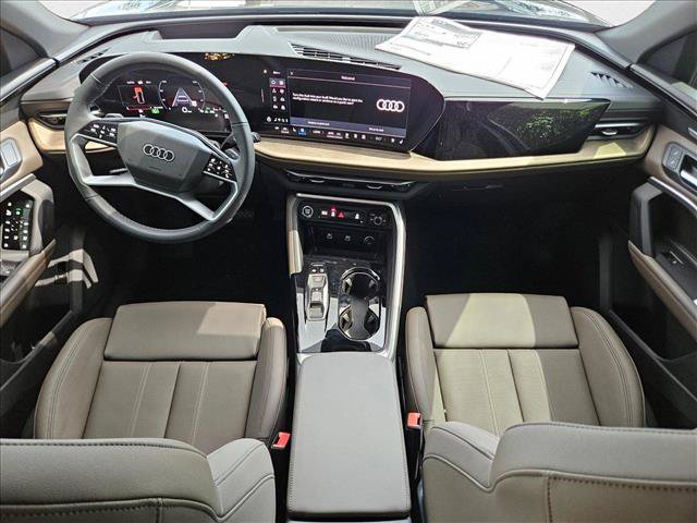 New 2025 Audi Q5 Premium Plus w/ Premium Plus AWD/4WD image 15