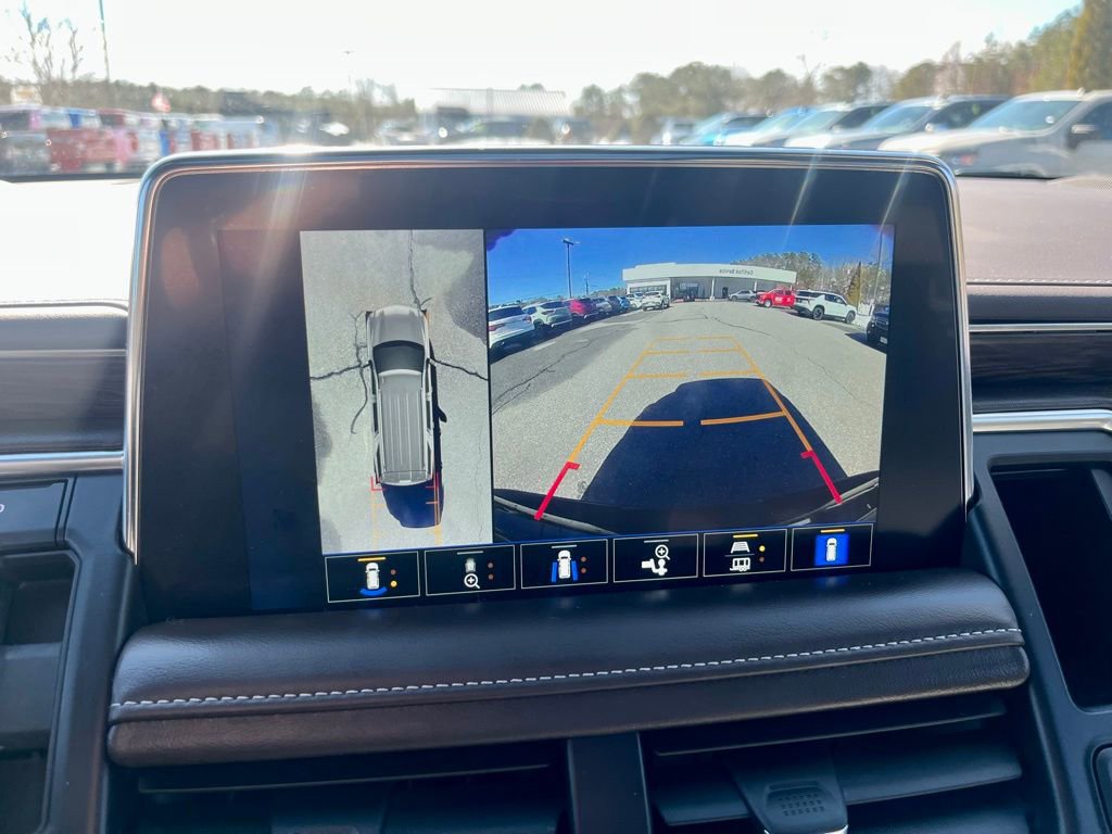 Used 2022 Chevrolet Tahoe Z71 w/ Z71 Off-Road Package image 14