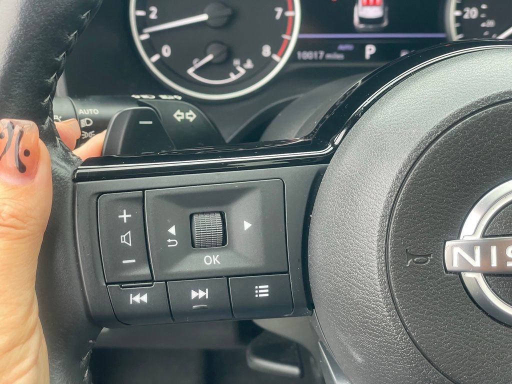 Certified 2023 Nissan Rogue SV w/ SV Premium Package image 17