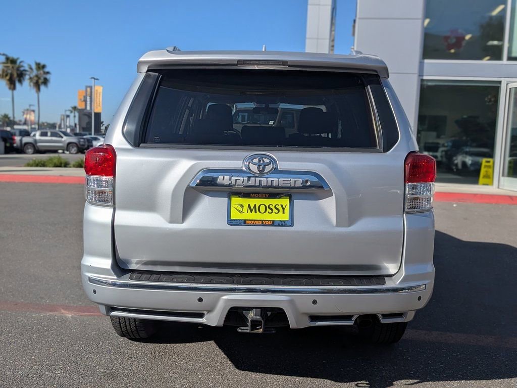 Used 2010 Toyota 4Runner SR5 image 4