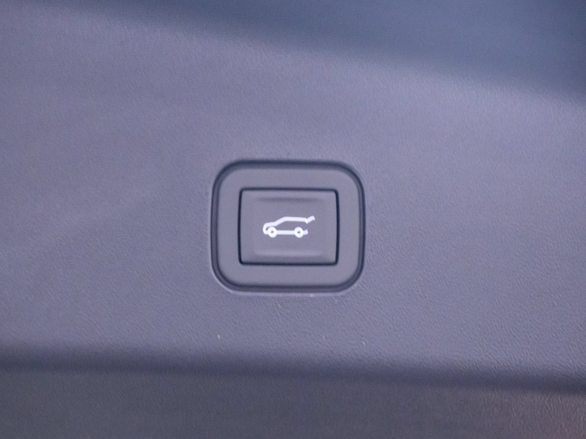 New 2026 Cadillac Vistiq Sport w/ LPO, Floor Liner Package AWD/4WD image 31