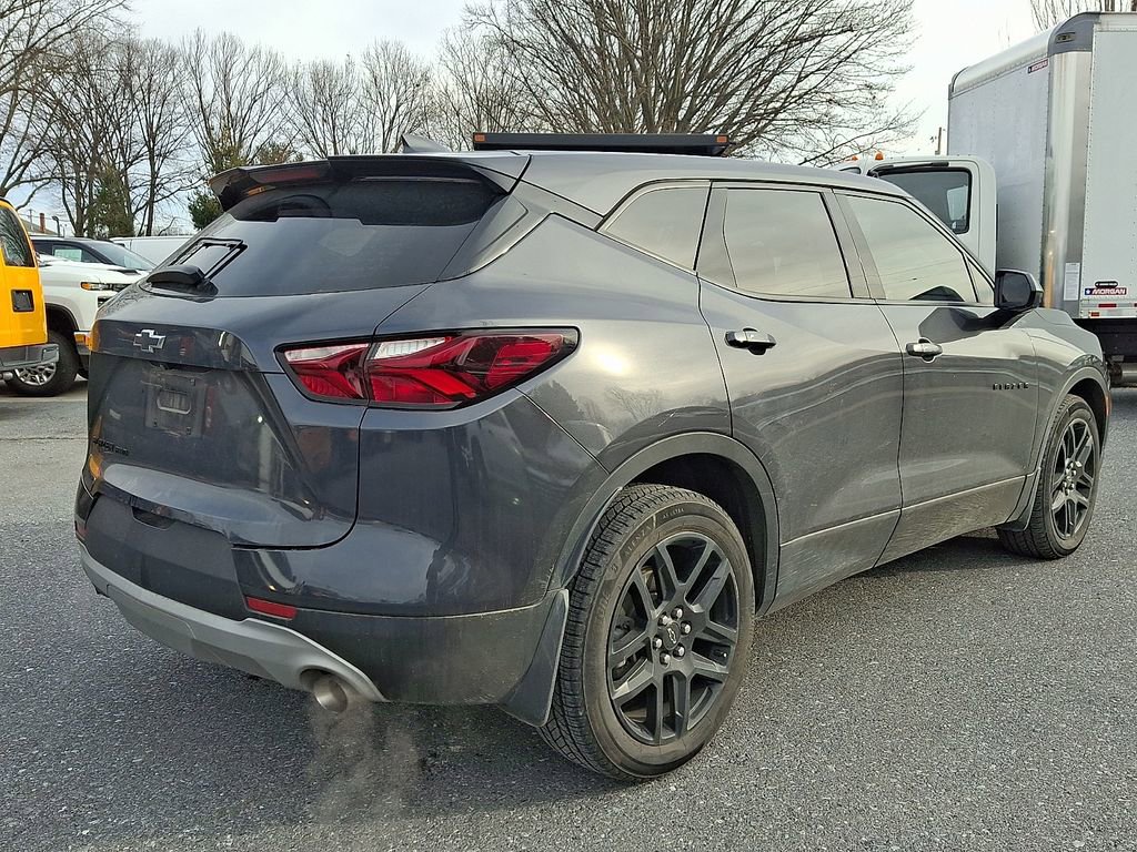 Used 2021 Chevrolet Blazer LT w/ LPO, Black Accent Package image 5