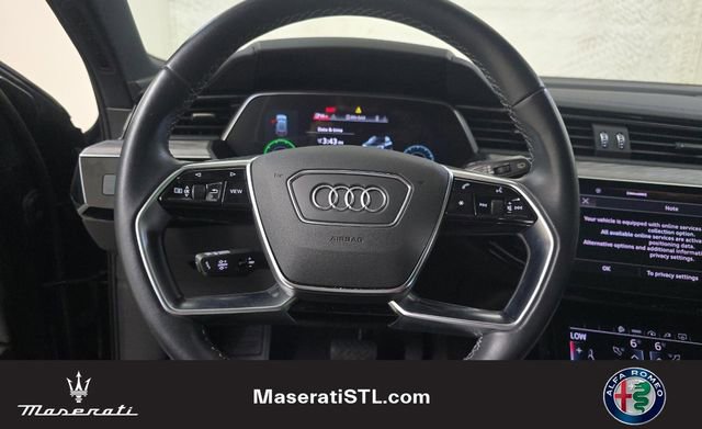 Used 2022 Audi e-tron Premium w/ Convenience Plus Package image 7