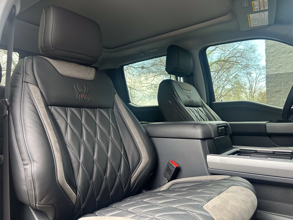 New 2026 Ford F350 Lariat w/ Lariat Premium Package AWD/4WD image 20