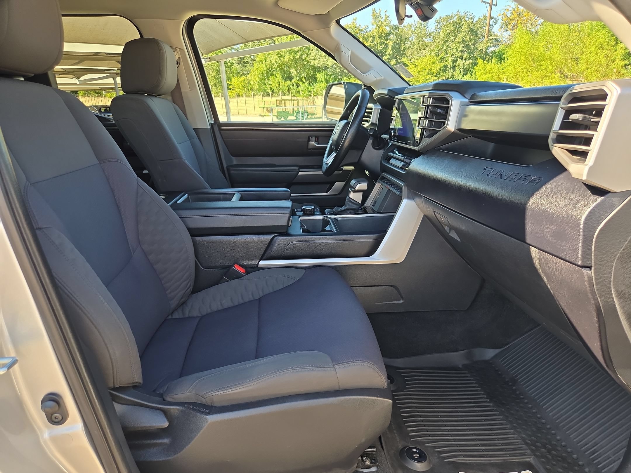 Used 2022 Toyota Tundra SR5 AWD/4WD image 27