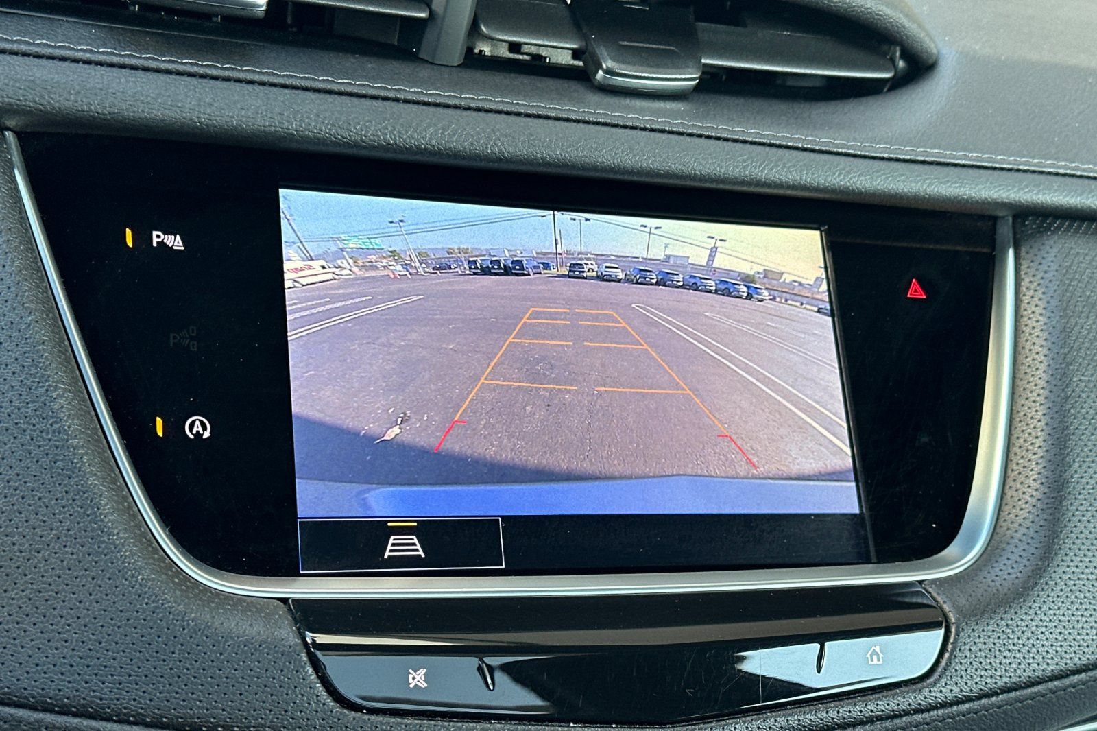 Used 2025 Cadillac XT5 Premium Luxury AWD/4WD image 20