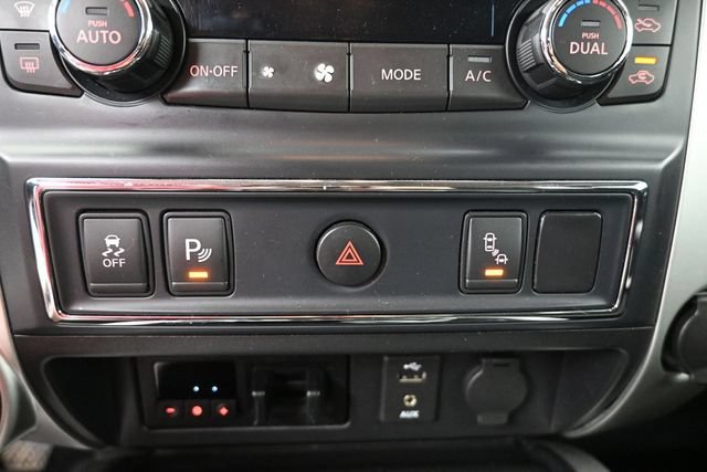 Used 2016 Nissan Titan XD AWD/4WD image 22