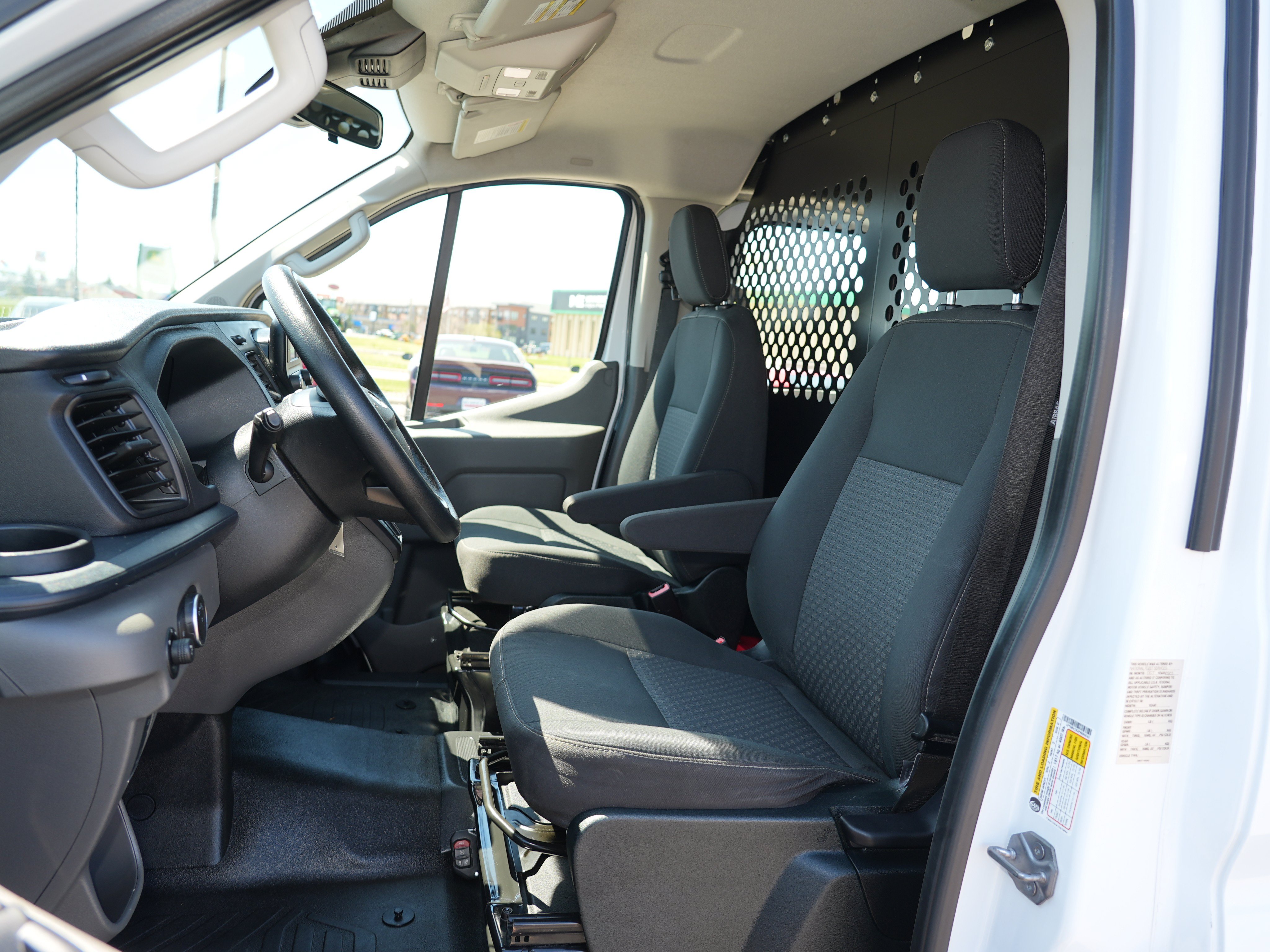 Used 2023 Ford Transit 250 Low Roof w/ Exterior Upgrade Package RWD image 17