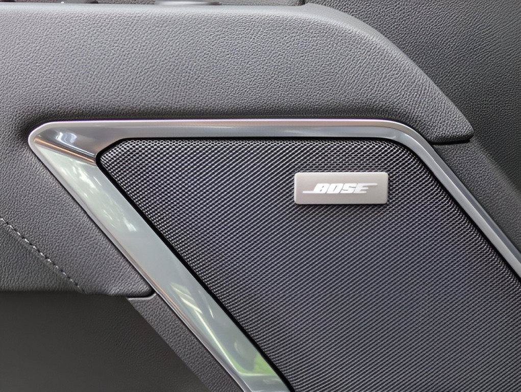 New 2026 Chevrolet Silverado 1500 LTZ w/ LTZ Premium Package AWD/4WD image 17