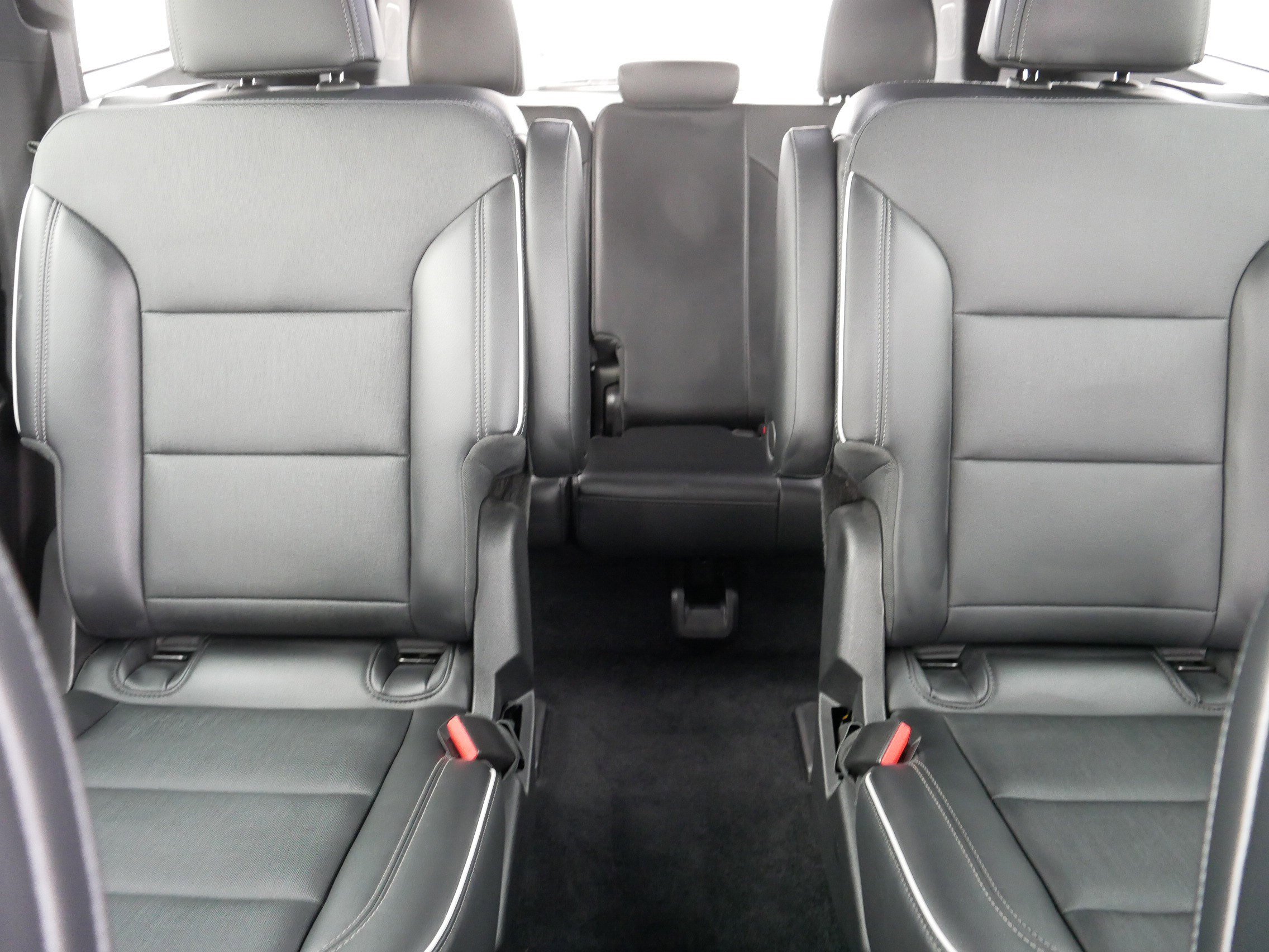 Certified 2025 Buick Enclave Preferred image 13