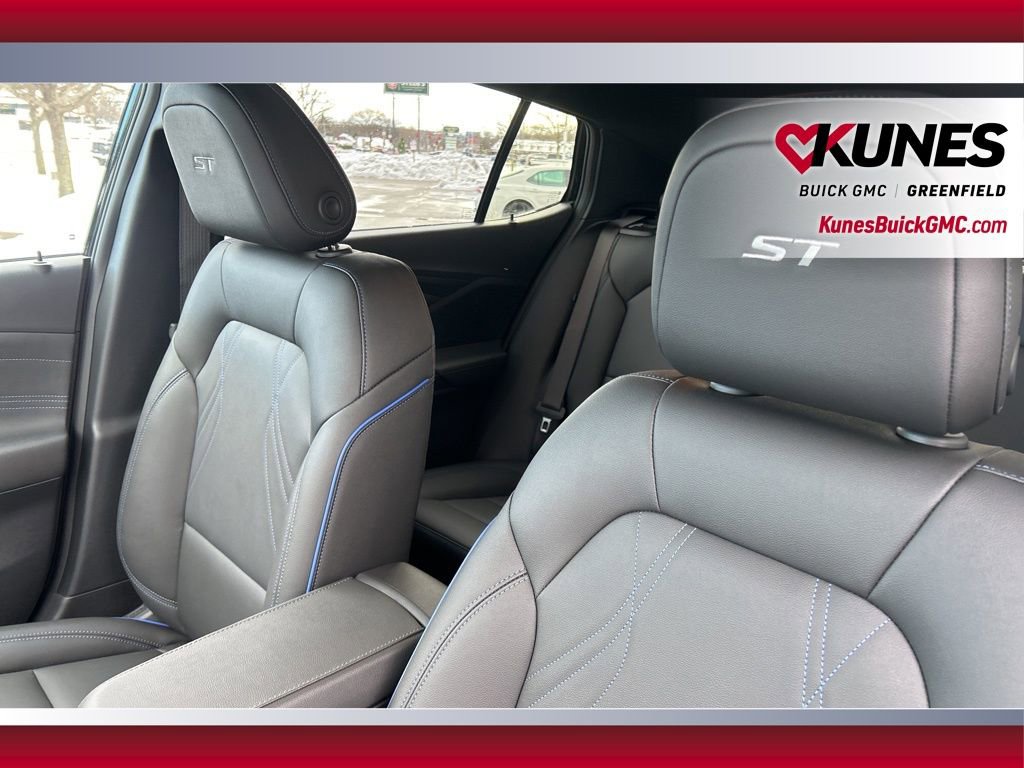 New 2026 Buick Envista Sport Touring w/ Convenience I Package image 15