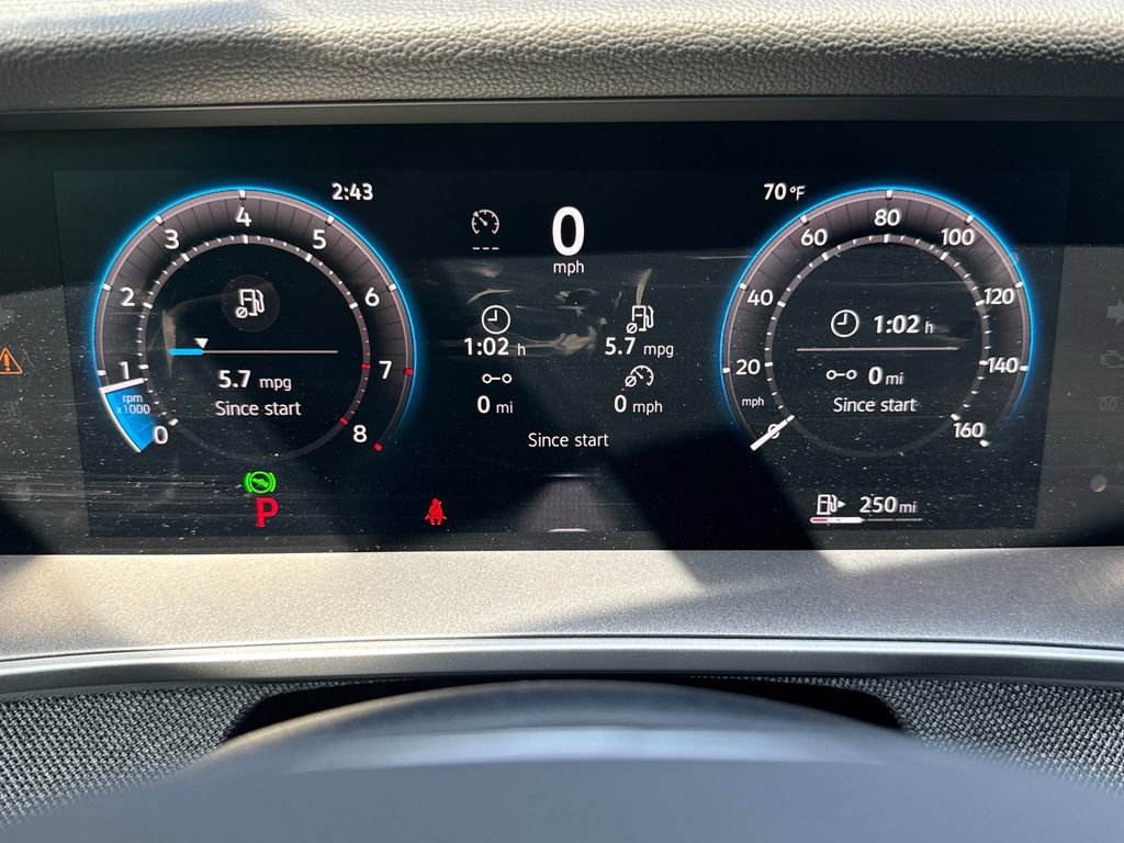 Used 2025 Volkswagen Tiguan S image 18