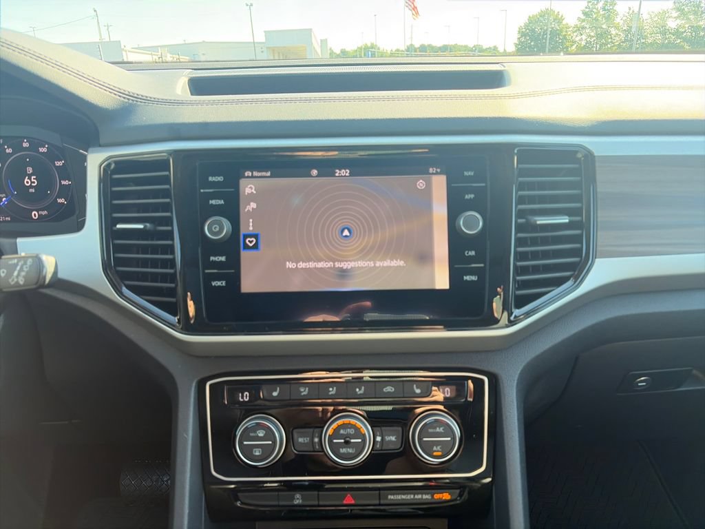 Used 2022 Volkswagen Atlas SEL AWD/4WD image 22