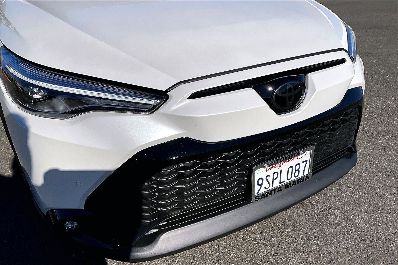 Certified 2025 Toyota Corolla Cross AWD Hybrid image 27