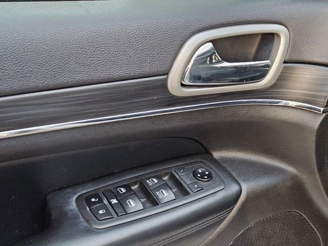 Used 2021 Jeep Grand Cherokee Limited w/ Luxury Group II RWD image 24