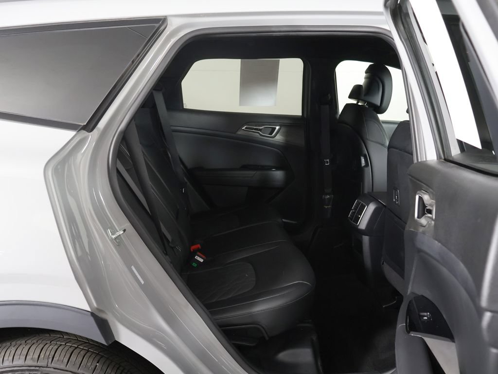 Used 2025 Kia Sportage X-Line AWD/4WD image 30