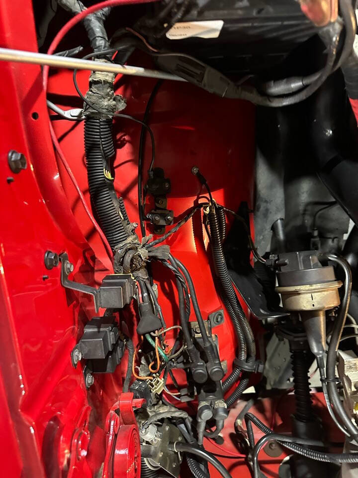 Used 1993 Dodge D/W Truck 250 image 28