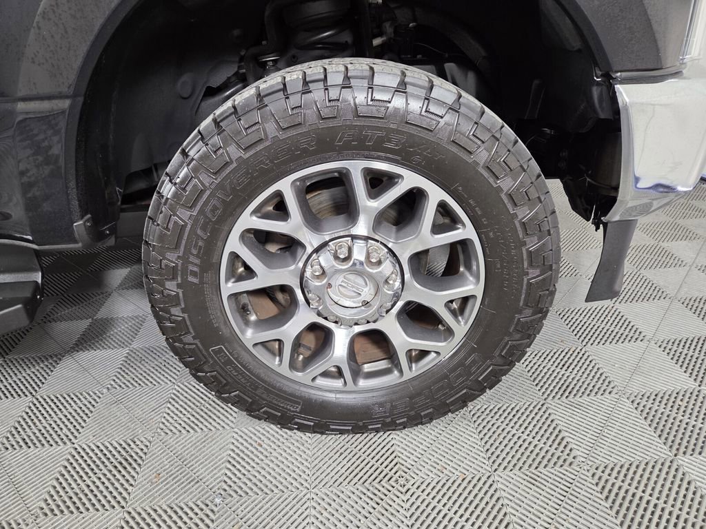 Used 2021 Ford F250 Lariat w/ Lariat Value Package image 36