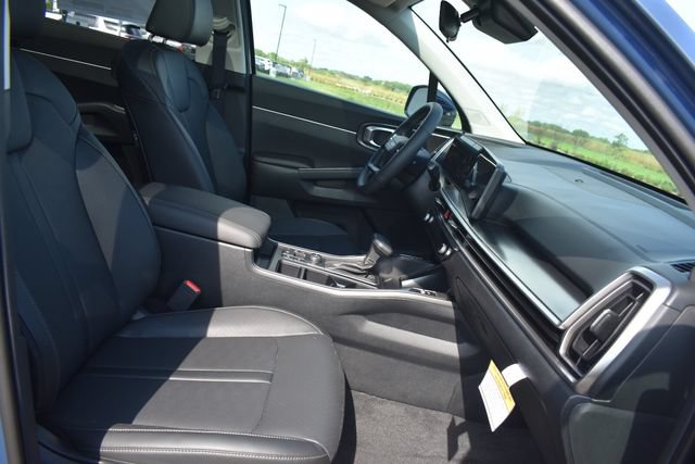 New 2026 Kia Sorento S w/ S Panoramic Sunroof Package AWD/4WD image 13