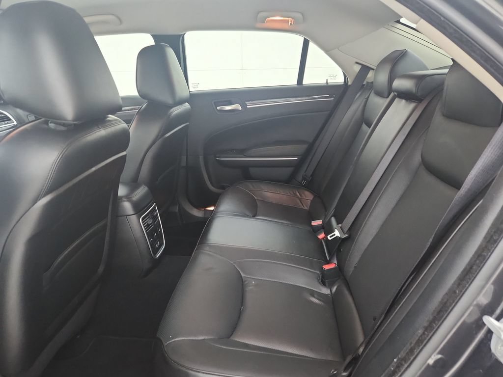Certified 2023 Chrysler 300 Touring L w/ Comfort Group RWD image 33