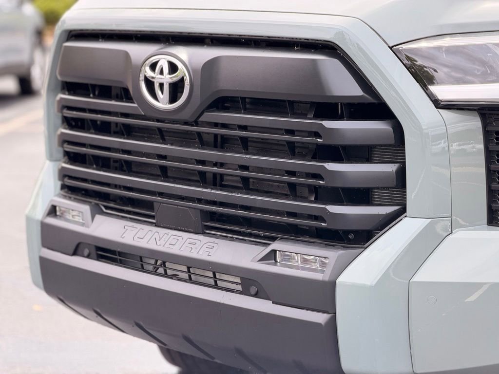 New 2026 Toyota Tundra SR5 AWD/4WD image 7