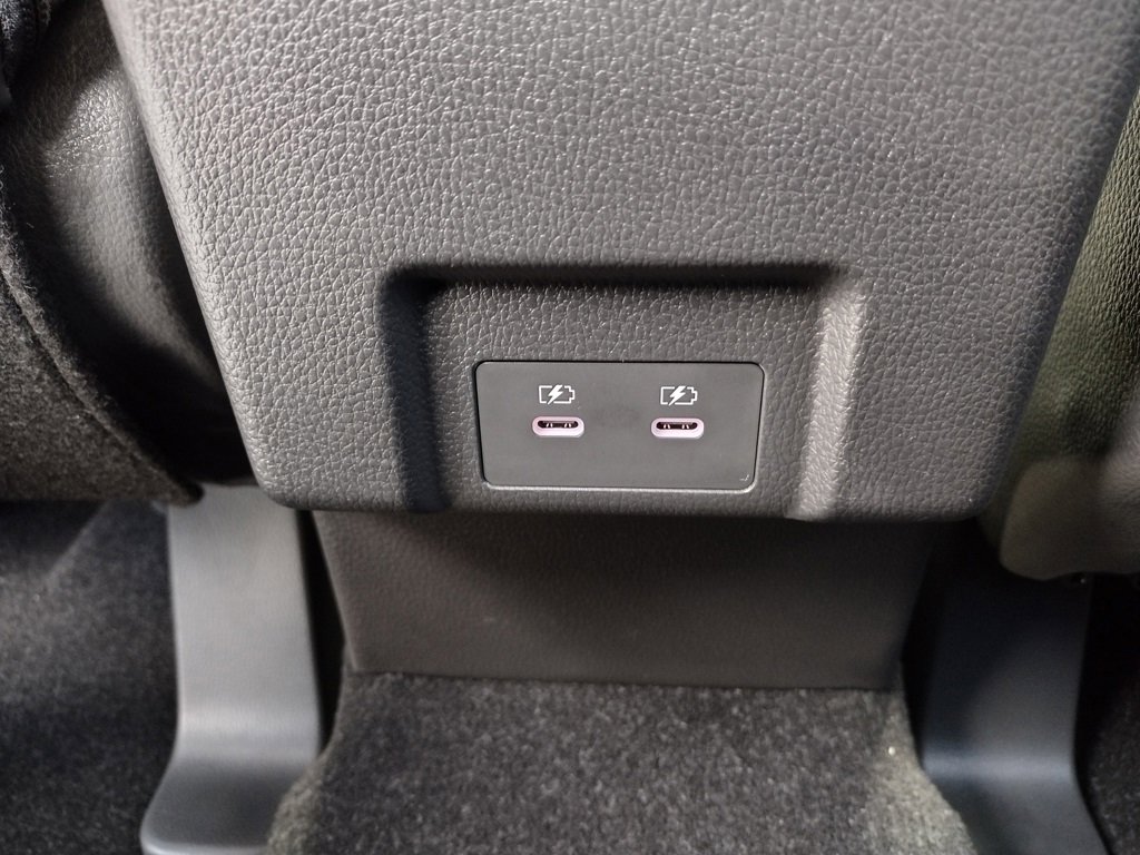 New 2026 Mitsubishi Eclipse Cross Black Edition image 24