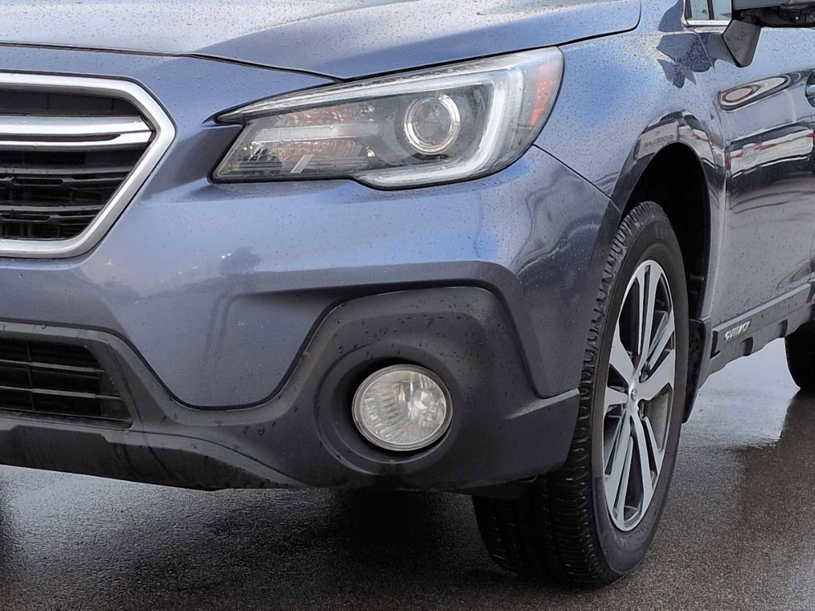 Used 2018 Subaru Outback 2.5i Limited image 11