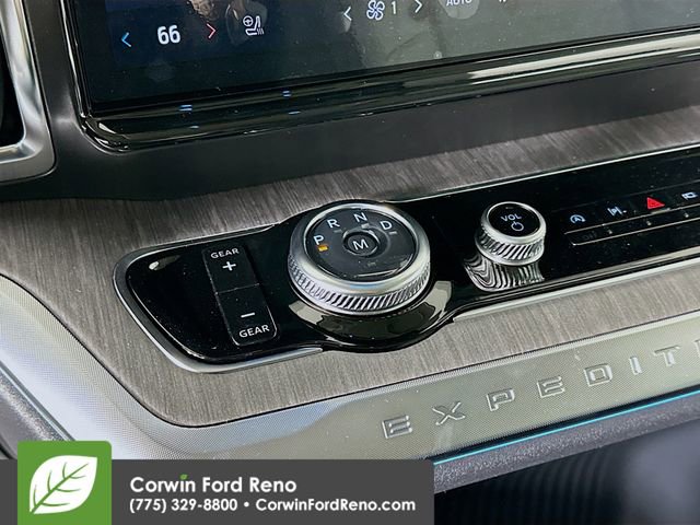 New 2026 Ford Expedition Platinum w/ Platinum Ultimate Package image 18