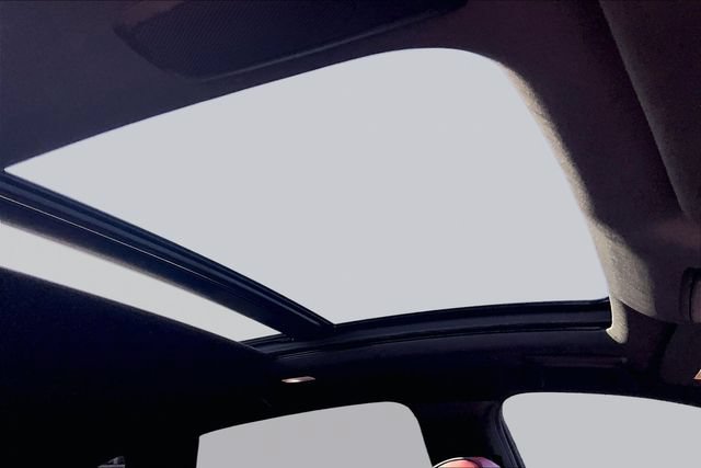 Used 2019 Acura RDX w/ Advance Package AWD/4WD image 14