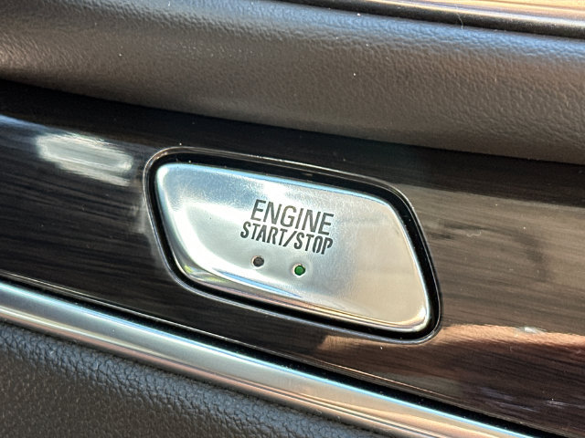 Used 2023 Buick Enclave Essence w/ Sport Touring Edition AWD/4WD image 36