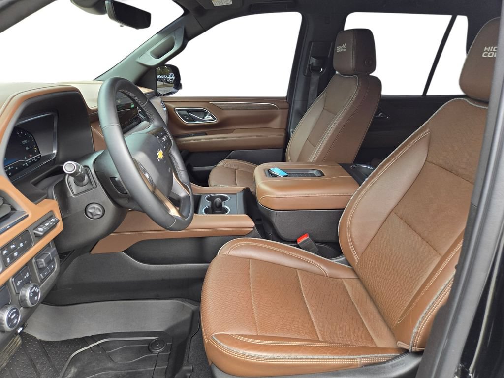 Used 2023 Chevrolet Tahoe High Country RWD image 17