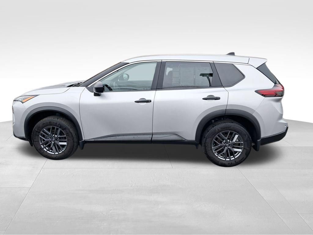 Certified 2024 Nissan Rogue S image 2