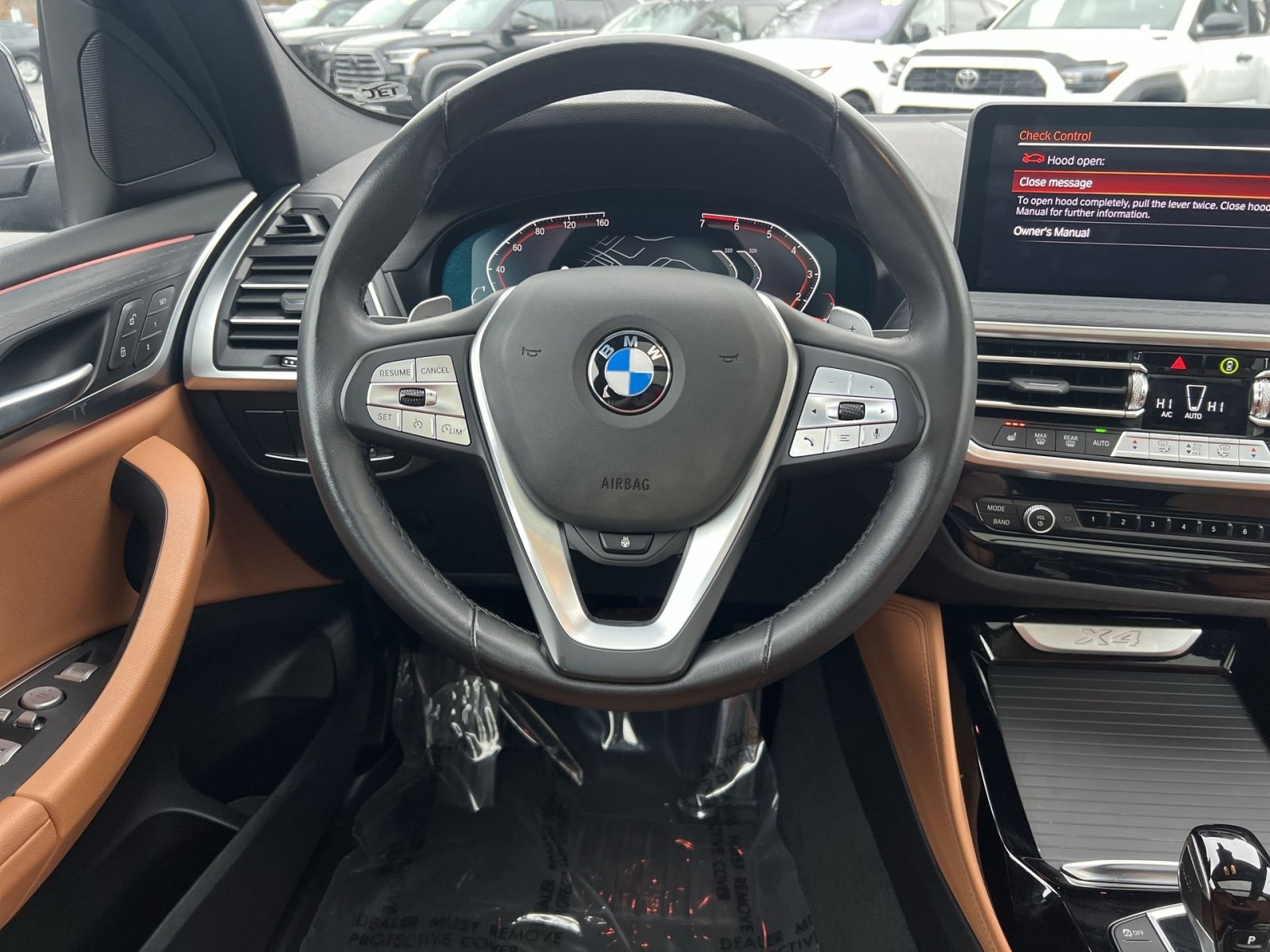 Used 2023 BMW X4 xDrive30i w/ Premium Package image 16