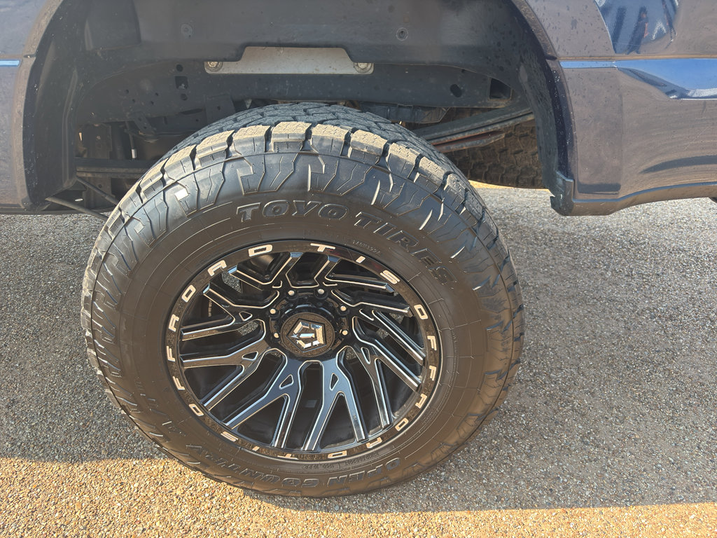 Used 2020 Ford F250 Platinum w/ FX4 Off-Road Package image 11