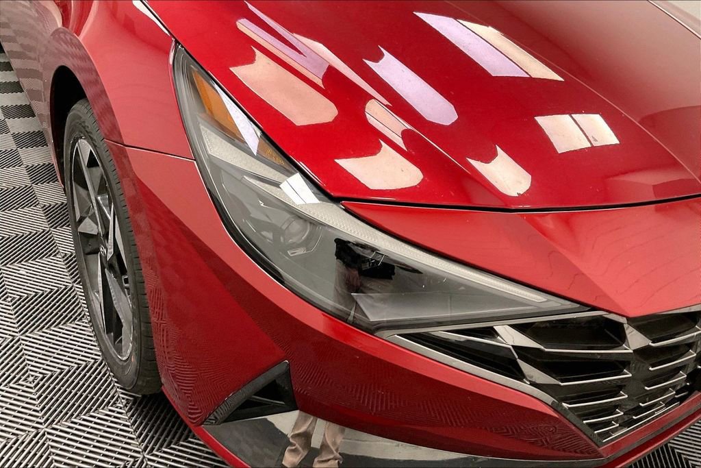 Used 2023 Hyundai Elantra Limited FWD image 22