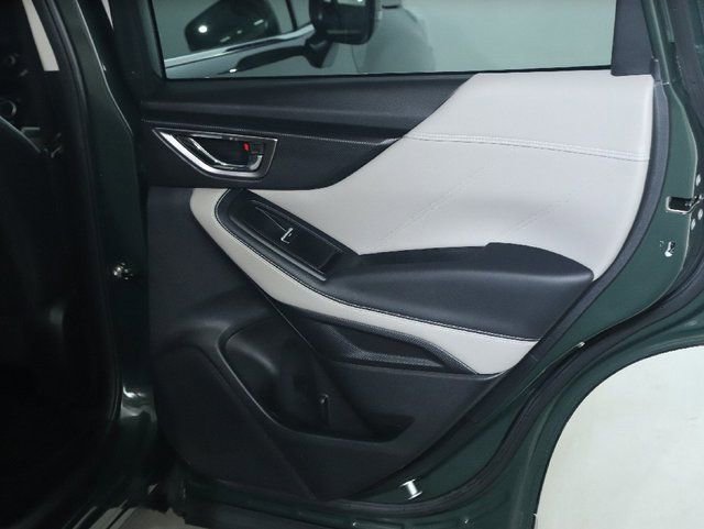 Certified 2023 Subaru Forester Limited image 33