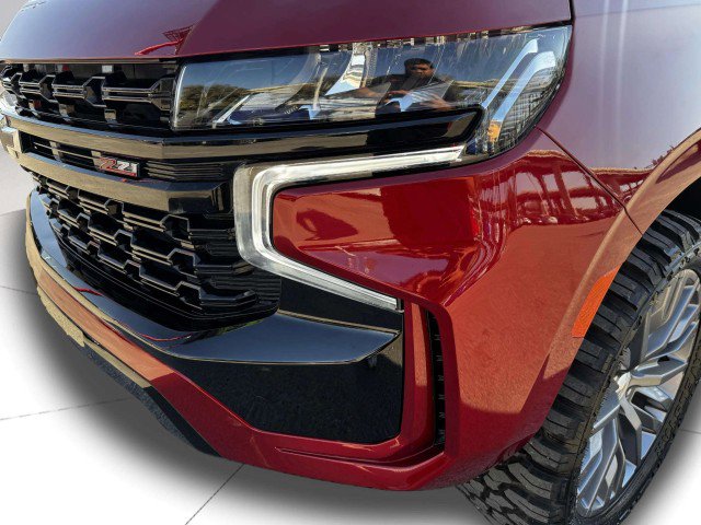 Used 2023 Chevrolet Tahoe Z71 w/ Luxury Package AWD/4WD image 11