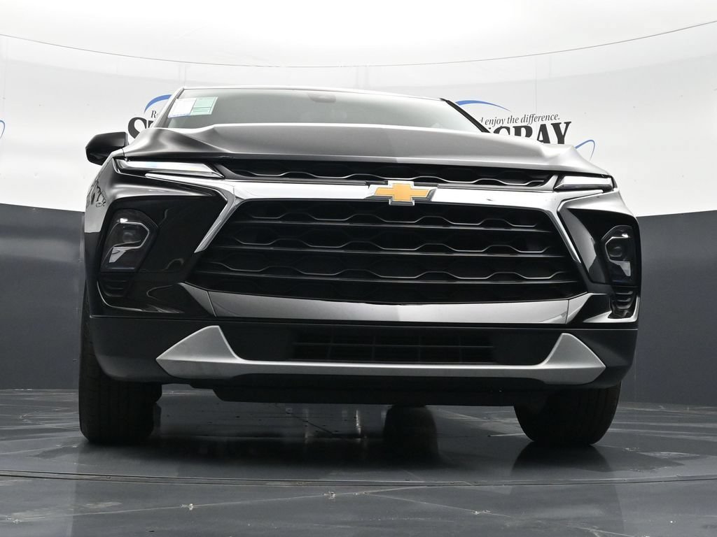 Used 2025 Chevrolet Blazer LT AWD/4WD image 30