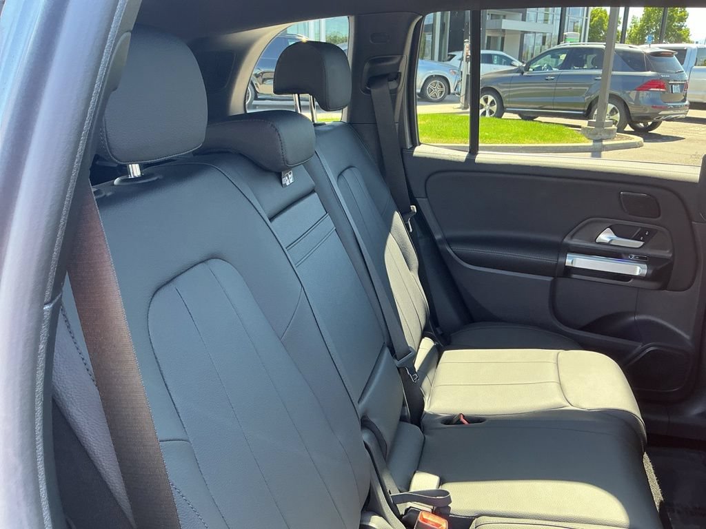 New 2026 Mercedes-Benz GLB 250 4MATIC image 21